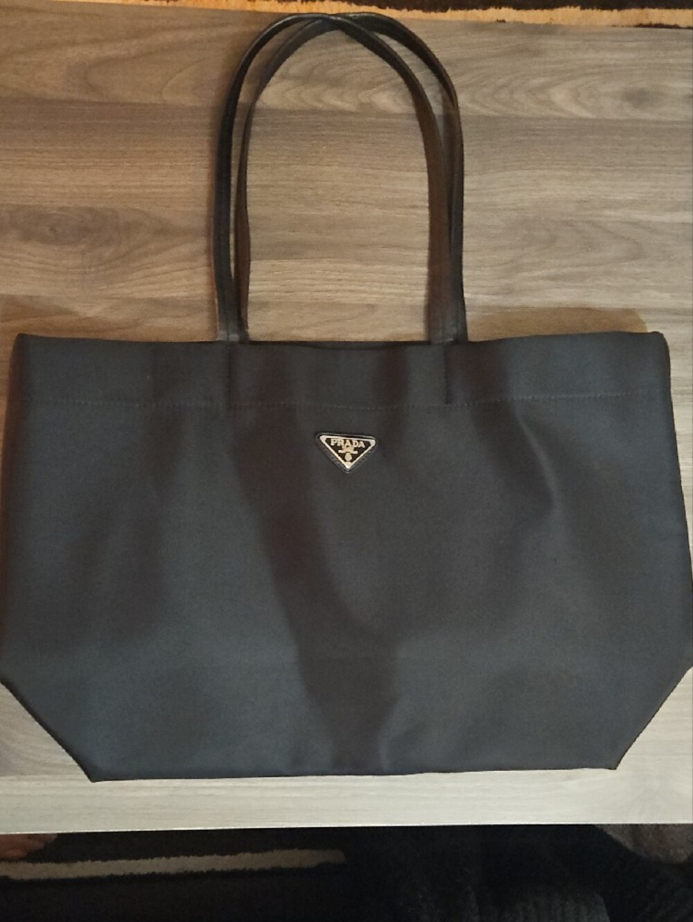 Black Tessuto Nylon Shoulder Tote